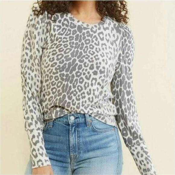 Chaser Women's Leopard Cheetah Animal Print Round Neck Puff Sleeve Sweater XS - Picture 1 of 11